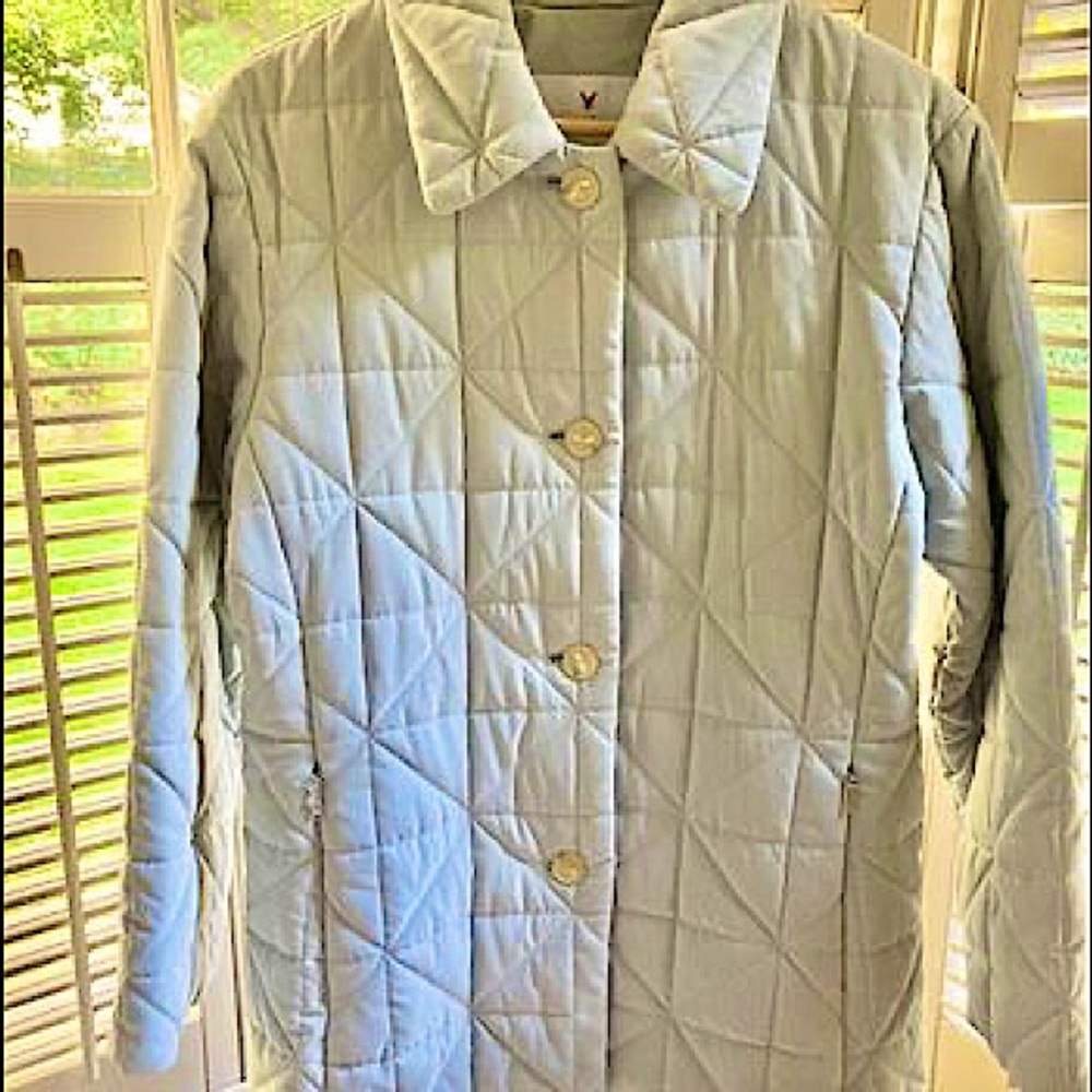 Fuchs Schmitt light blue-gray quilt jacket.Fully lined. Size small (4-6).